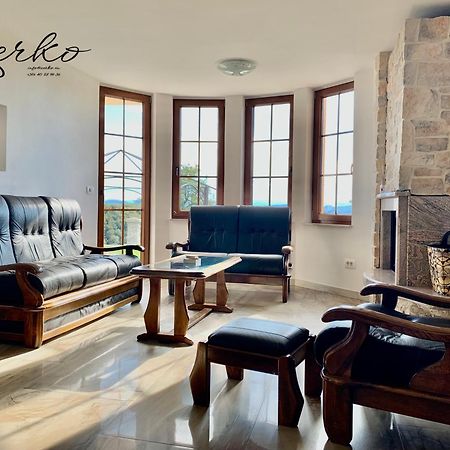 Zerko Holiday Home - Vineyard Chalet With Sauna And Jacuzzi Free Mirna Kültér fotó