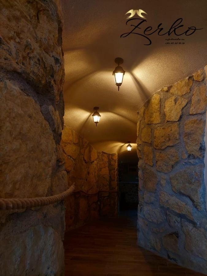 Zerko Holiday Home - Vineyard Chalet With Sauna And Jacuzzi Free Mirna Kültér fotó
